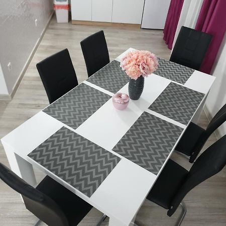 Apartman Luma Baška Voda Zewnętrze zdjęcie