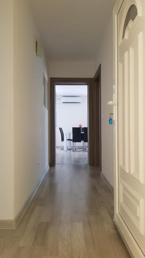 Apartman Luma Baška Voda Zewnętrze zdjęcie