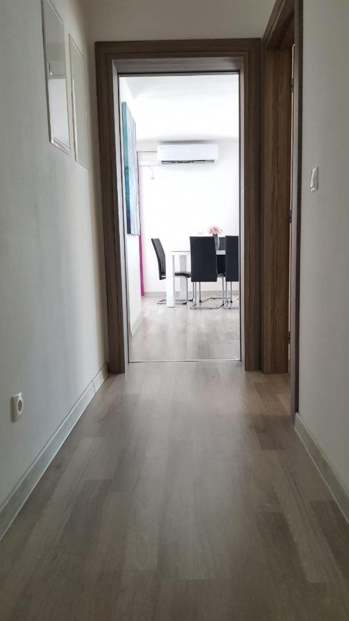 Apartman Luma Baška Voda Zewnętrze zdjęcie