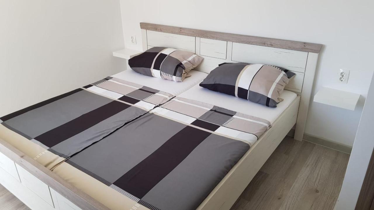 Apartman Luma Baška Voda Zewnętrze zdjęcie