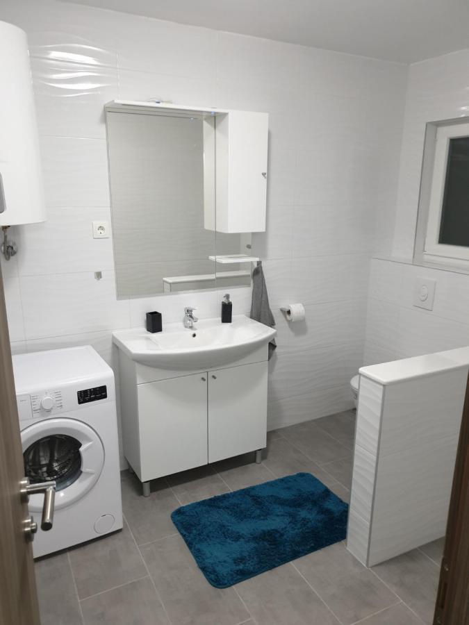 Apartman Luma Baška Voda Zewnętrze zdjęcie